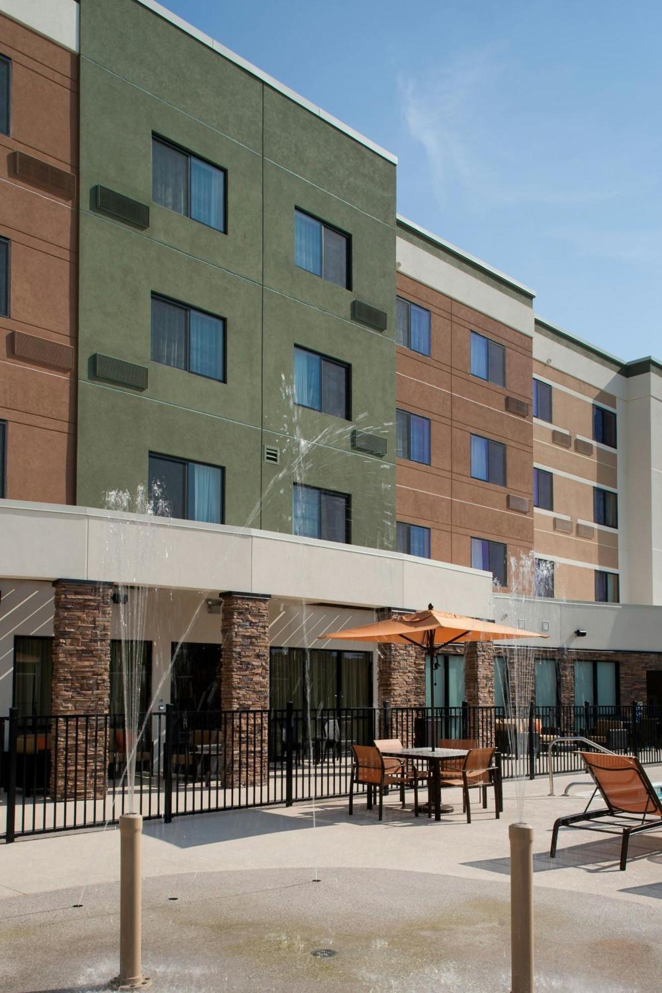Courtyard By Marriott Houston Nasa Clear Lake Webster Exterior foto
